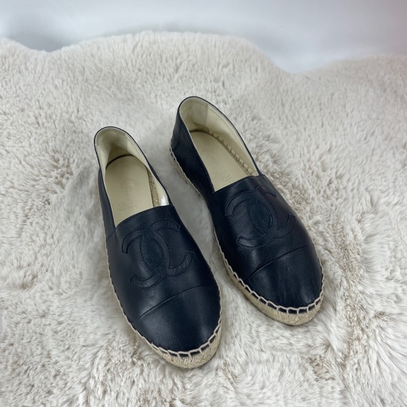 Chanel Lambskin CC Espadrilles shoes - Picture 2 of 6